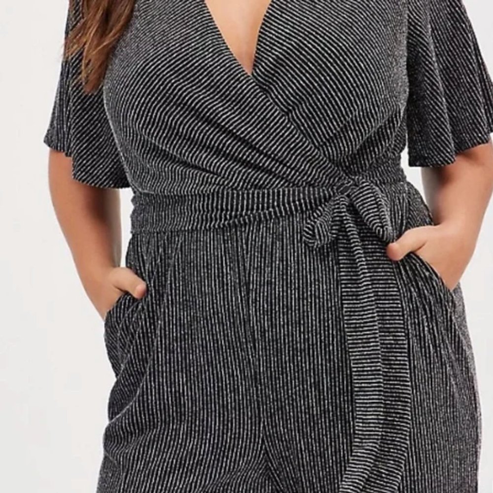 NWT Torrid Surplice Jumpsuit in Glitter Black & Silver